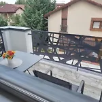 Apartment Georgiana 2 *